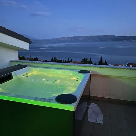 Double Olive In - Croatian Adriatic, Kvarner Bay Lägenhet *