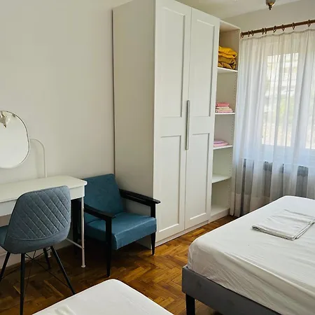 Double Olive In - Croatian Adriatic, Kvarner Bay アパート ノヴィ・ヴィノドロスキー