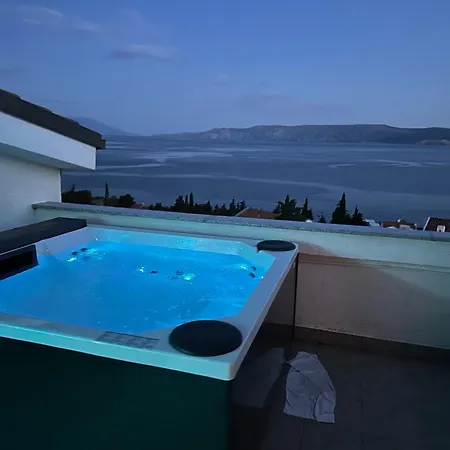 Double Olive In - Croatian Adriatic, Kvarner Bay アパート *