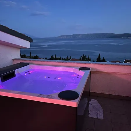 アパート Double Olive In - Croatian Adriatic, Kvarner Bay ノヴィ・ヴィノドロスキー