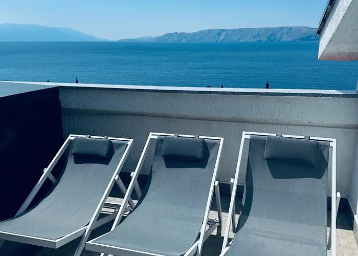 Double Olive In - Croatian Adriatic, Kvarner Bay *